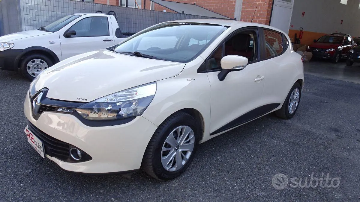 Renault Clio 2015 photo 3