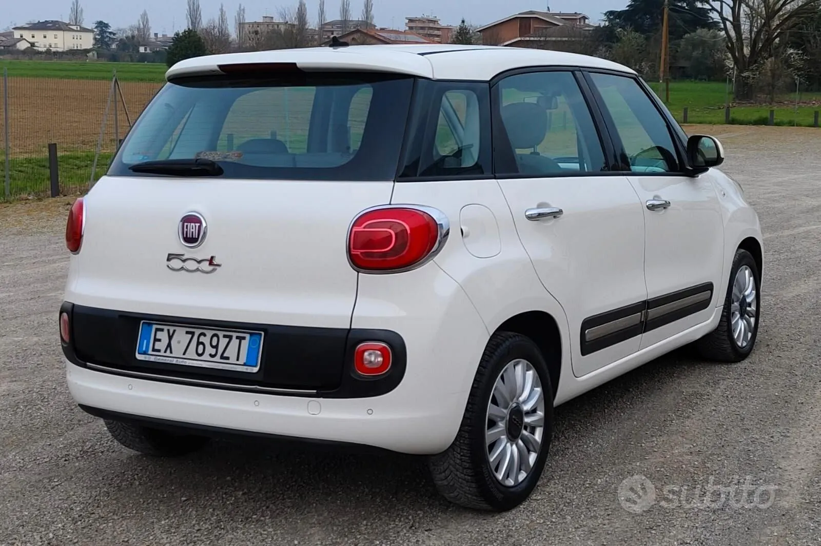 Fiat 500L 2015 photo 5