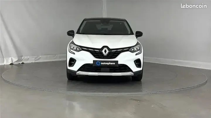 Renault Captur 2023 photo 2