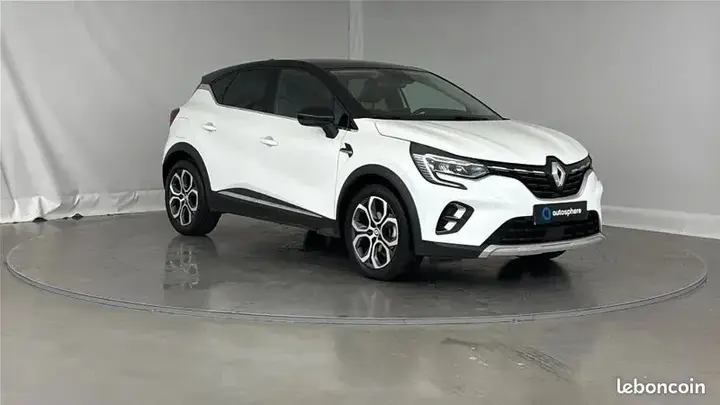Renault Captur 2023 photo 3