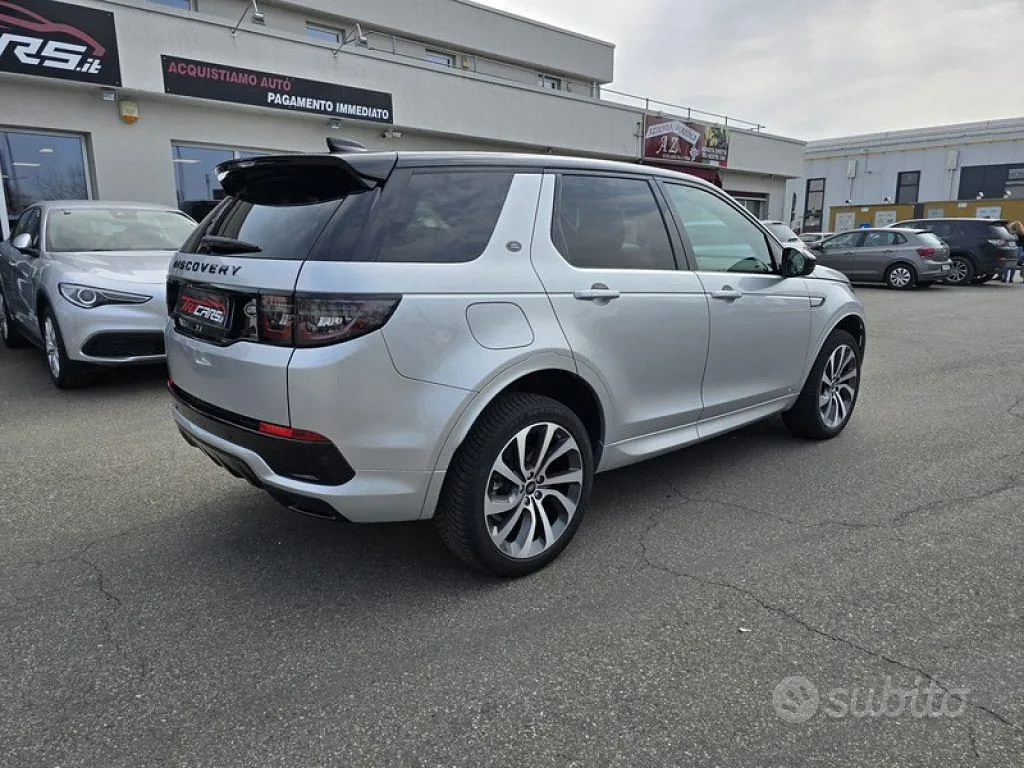 Land Rover Discovery Sport 2019 photo 2