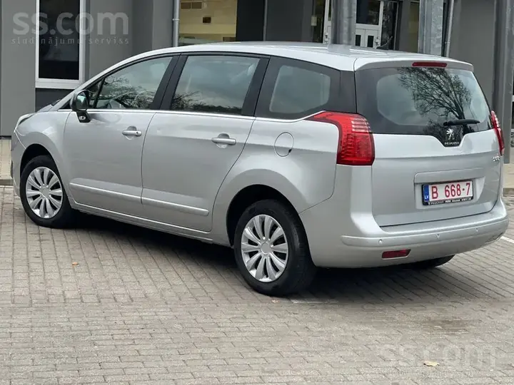 Peugeot 5008 2014 photo 4
