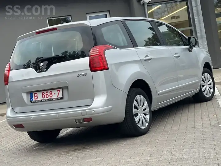 Peugeot 5008 2014 photo 2