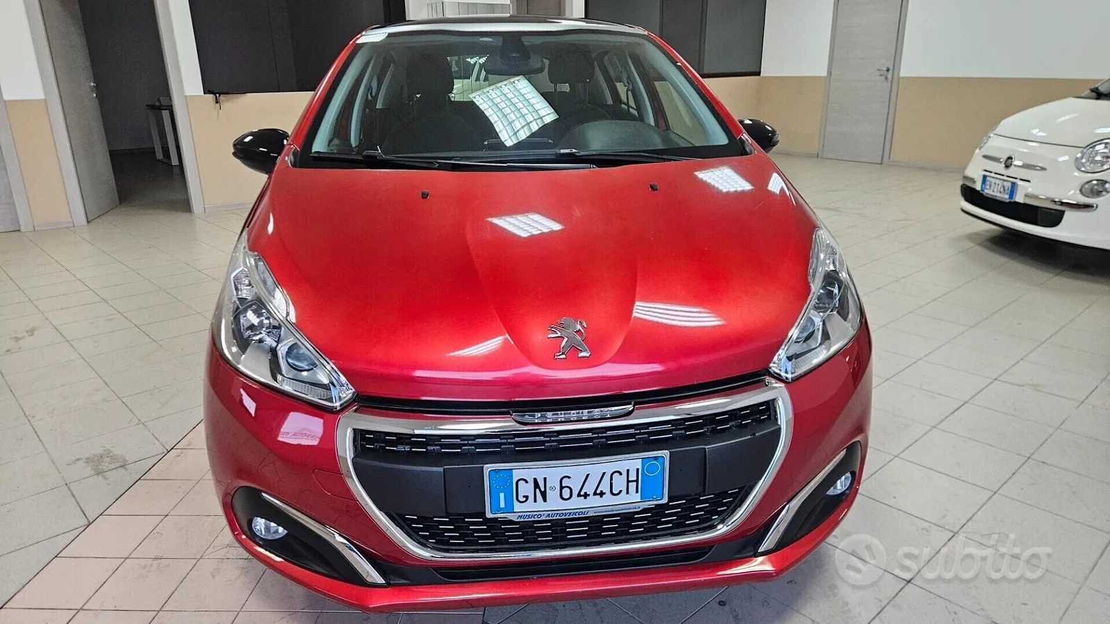 Peugeot 208 2019 photo 2