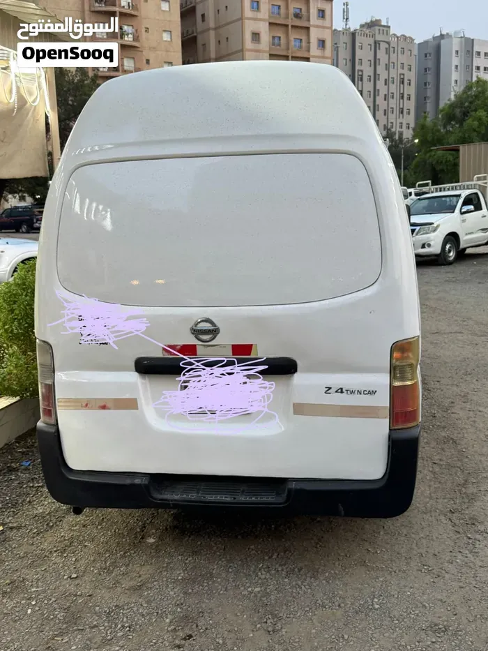 Nissan Urvan