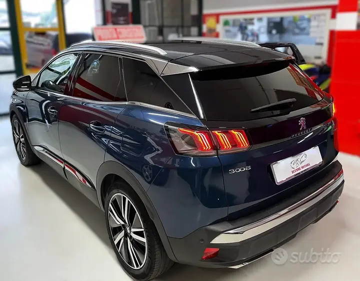 Peugeot 3008 2022 photo 2