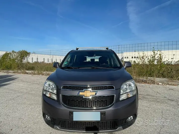 Chevrolet Orlando 2011 photo 3