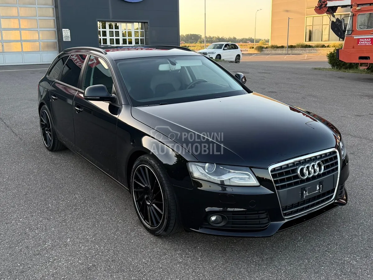 Audi A4 2009 photo 4