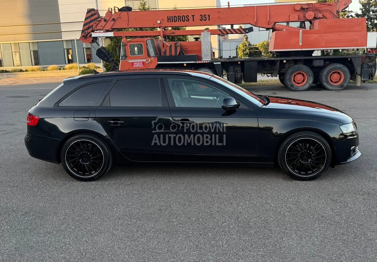 Audi A4 2009 photo 5