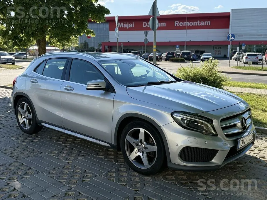 Mercedes-Benz Gla 2015 photo 4