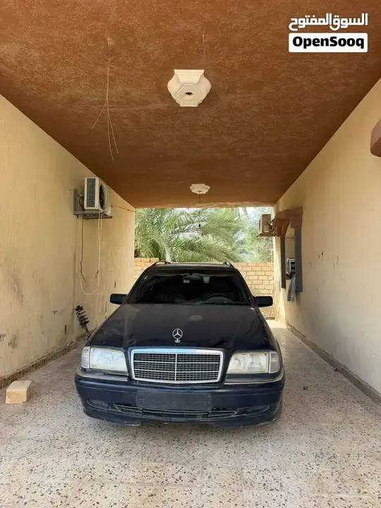 Mercedes-Benz C-Class 2000 photo 2
