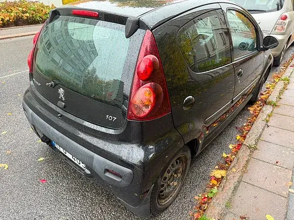 Peugeot 107 2012 photo 3