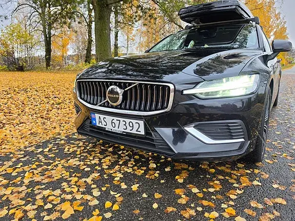 Volvo V60 2023 photo 3