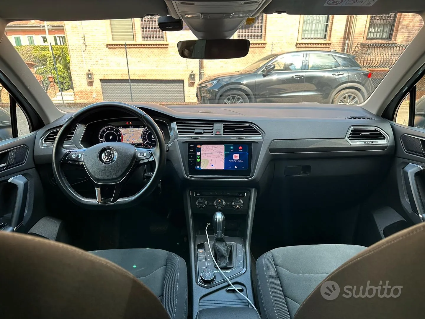 Volkswagen Tiguan 2018 photo 3