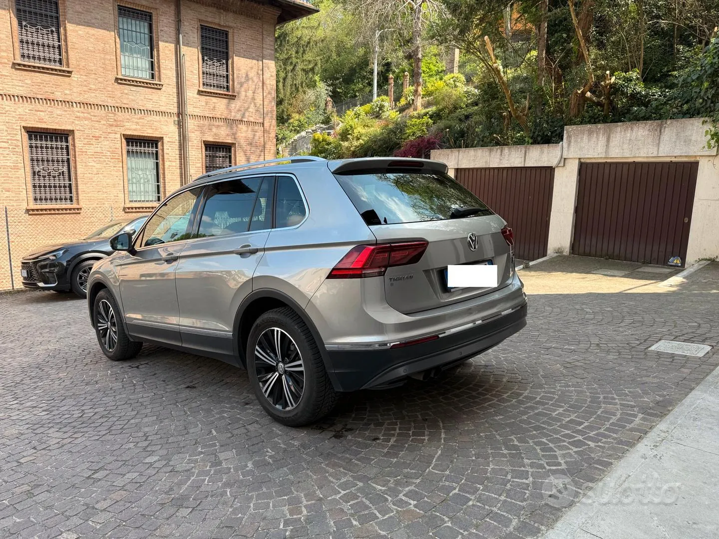 Volkswagen Tiguan 2018 photo 2