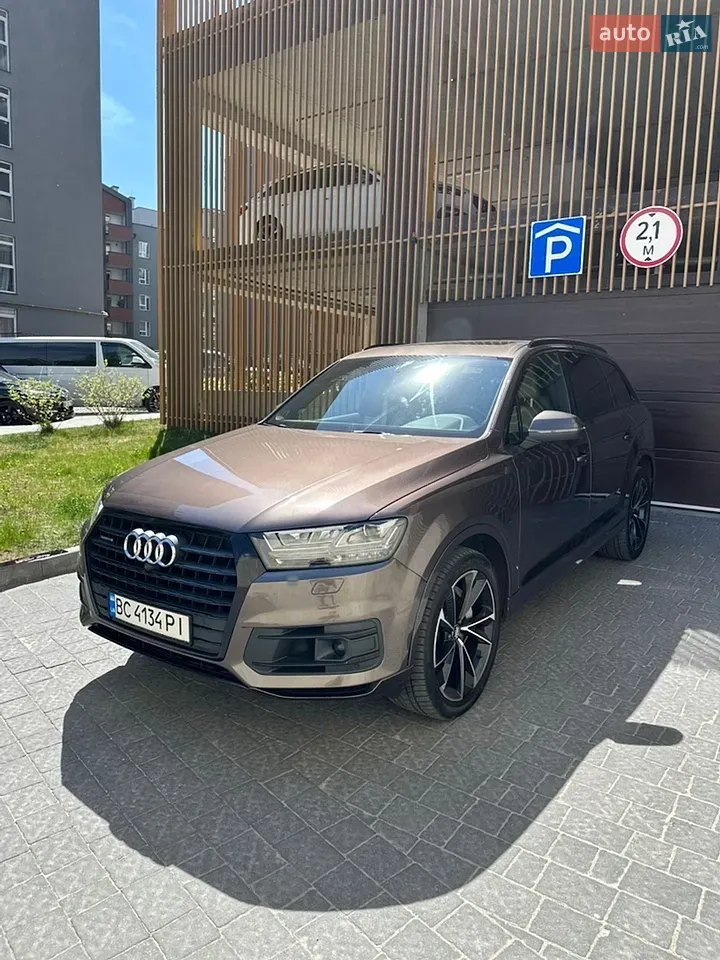 Audi Q7 2017 photo 3