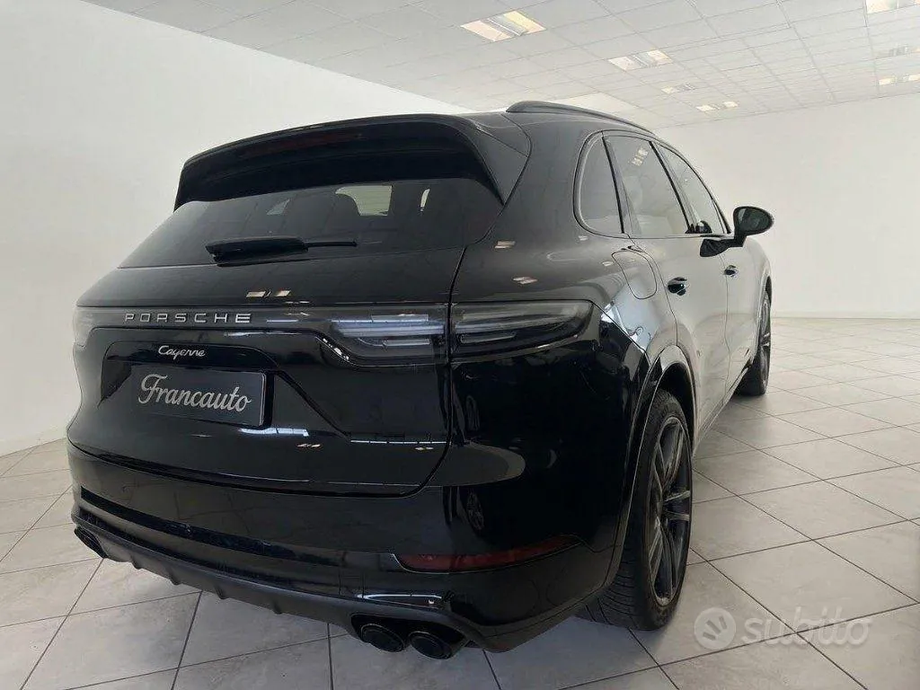 Porsche Cayenne 2021 photo 4