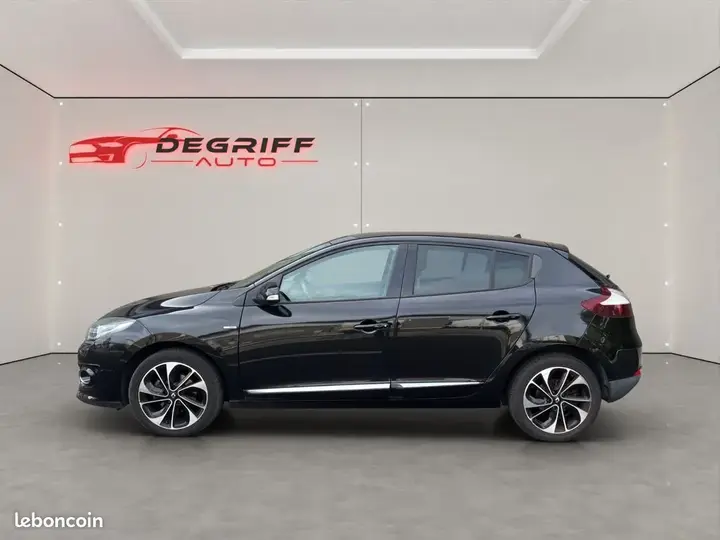 Renault Megane 2015 photo 2