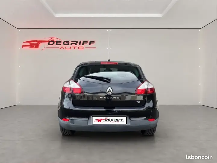 Renault Megane 2015 photo 4