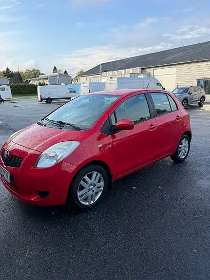 Toyota Yaris 2006 photo 3