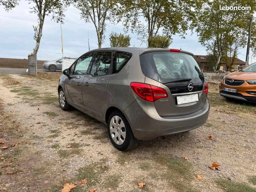 Opel Meriva 2011 photo 4