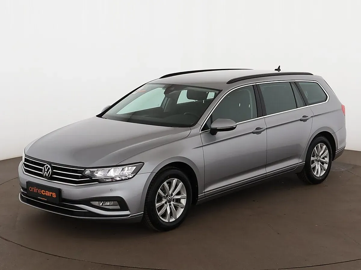 Volkswagen Passat 2023 photo 2