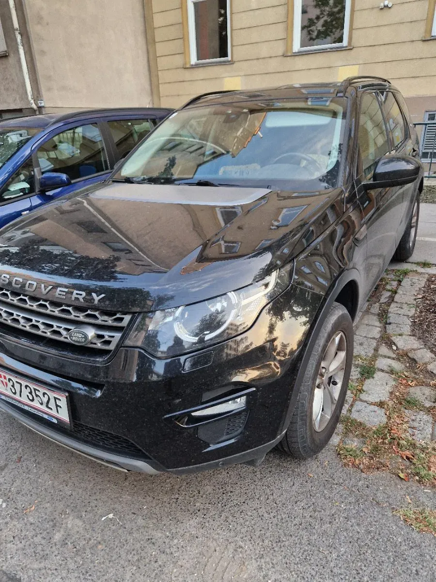 Land Rover Discovery Sport 2016 photo 3