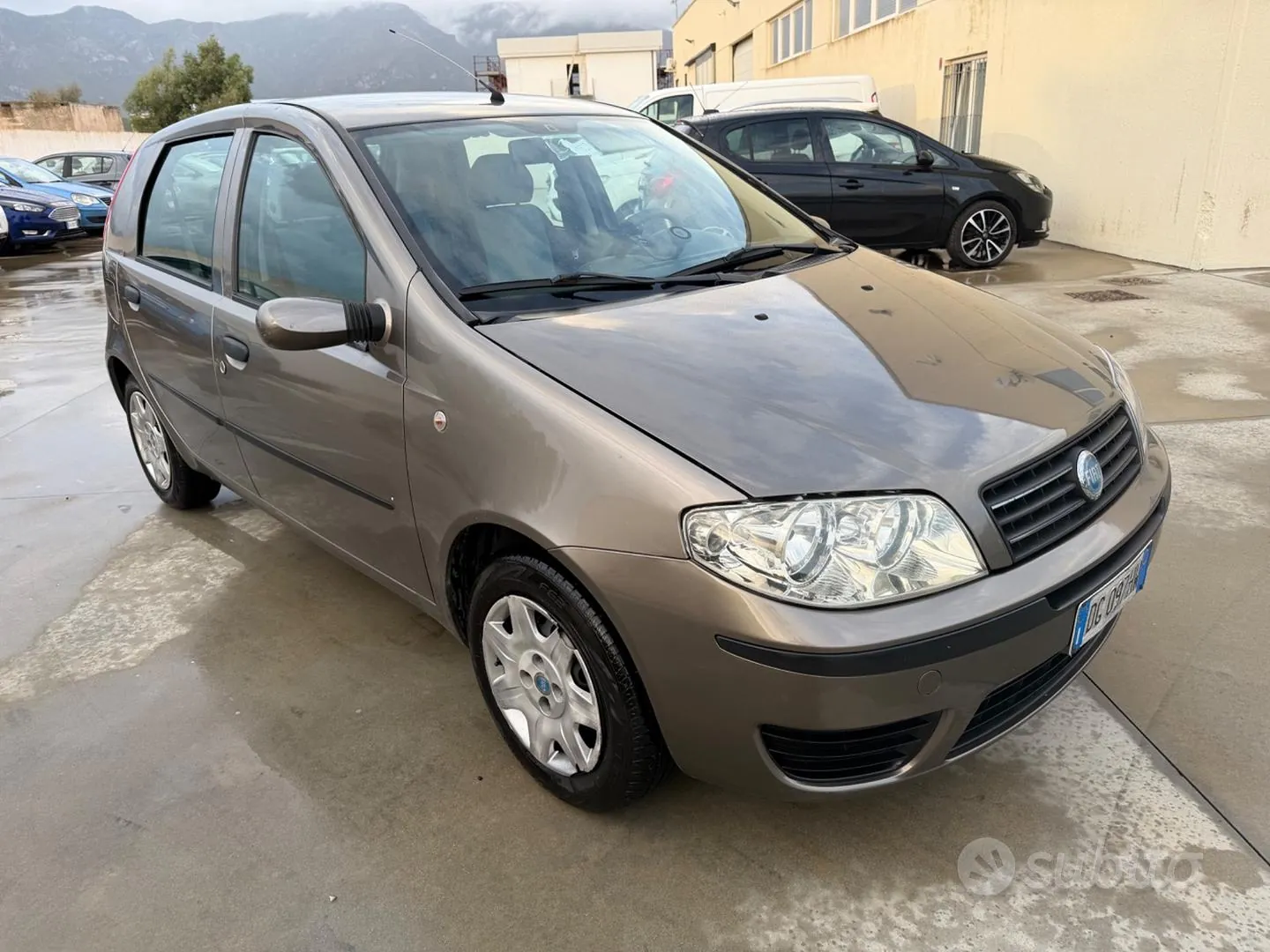 Fiat Punto 2008 photo 3