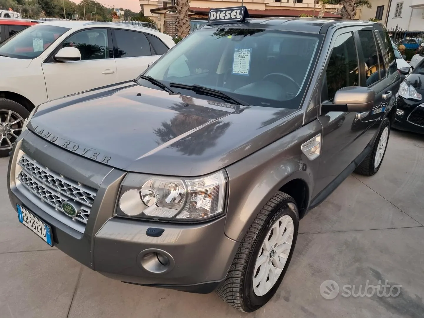 Land Rover Freelander 2010 photo 5