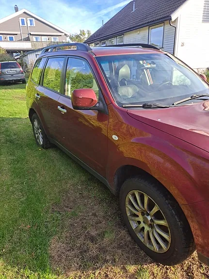 Subaru Forester 2010 photo 3