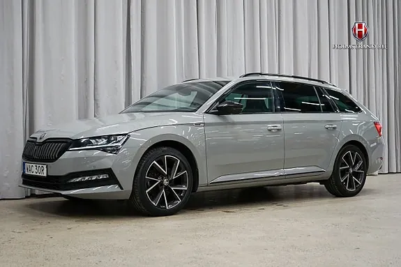 Skoda Superb 2023 photo 4