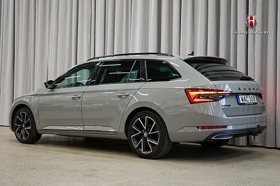 Skoda Superb 2023 photo 5
