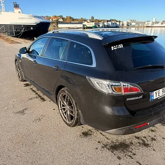 Mazda 6 2011 photo 2