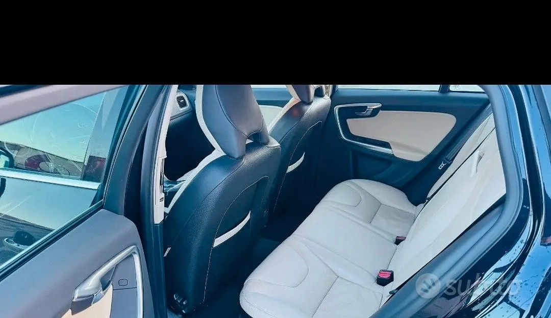 Volvo V60 2012 photo 4