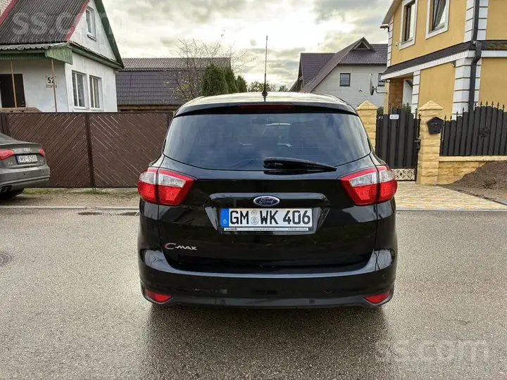Ford C-Max 2013 photo 4