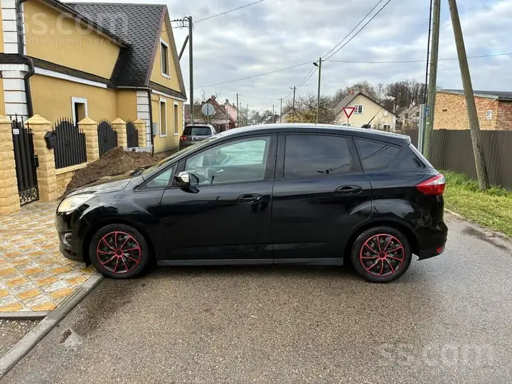 Ford C-Max 2013 photo 2