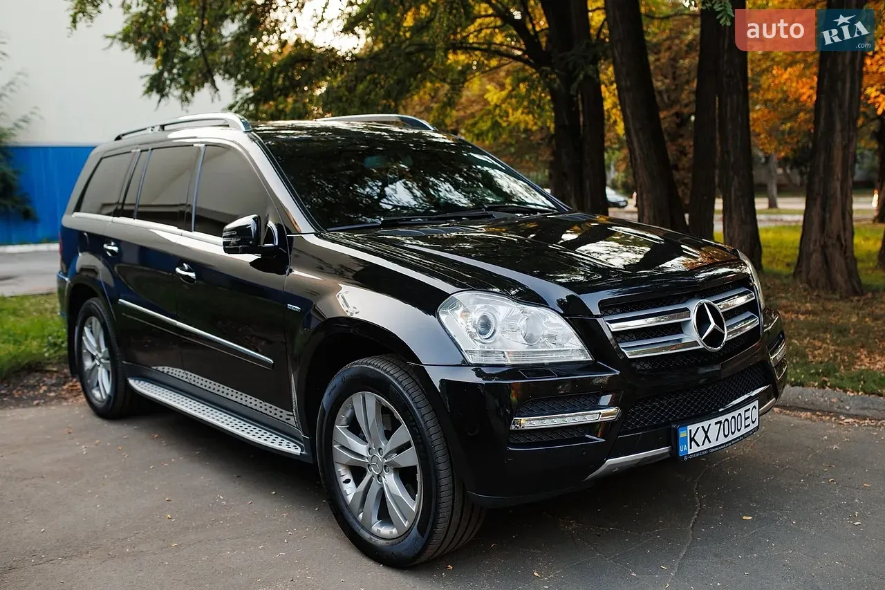 Mercedes-Benz Gl-Class 2010 photo 4