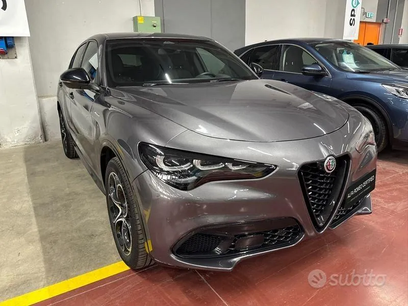 Alfa Romeo Stelvio 2025 photo 5