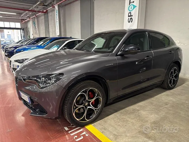 Alfa Romeo Stelvio 2025 photo 2