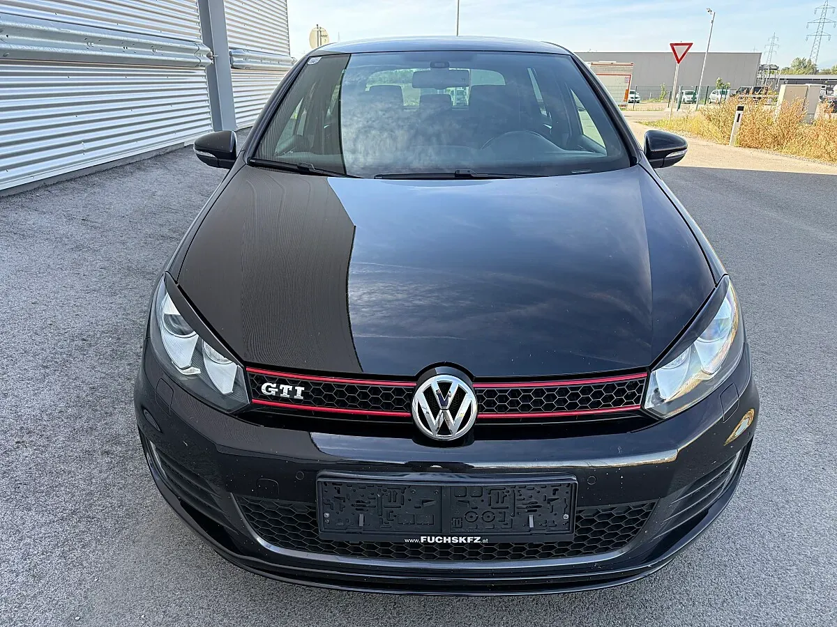 Volkswagen Golf 2009 photo 3