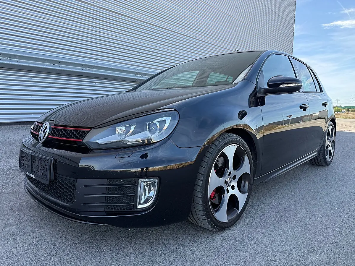 Volkswagen Golf 2009 photo 2