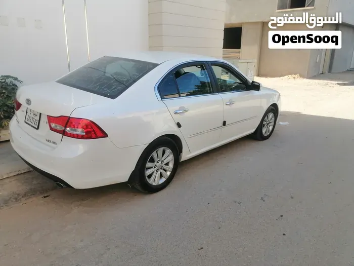 Kia Lotze 2009 photo 5