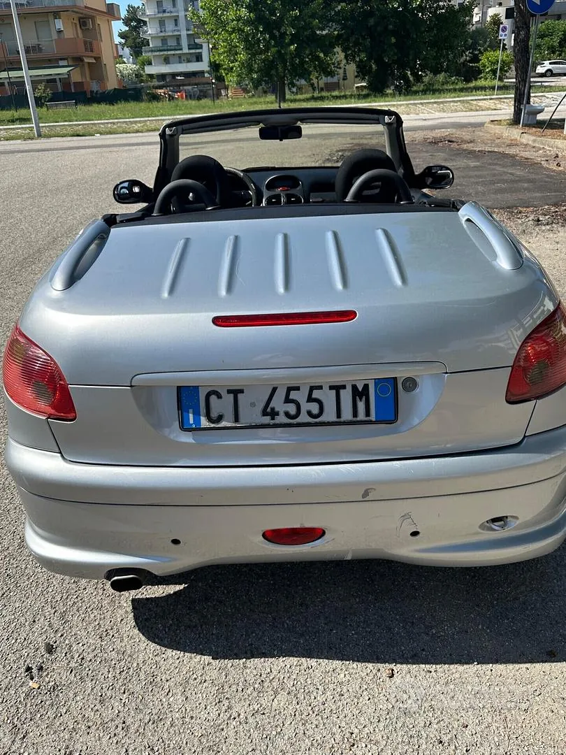 Peugeot 206 2005 photo 4