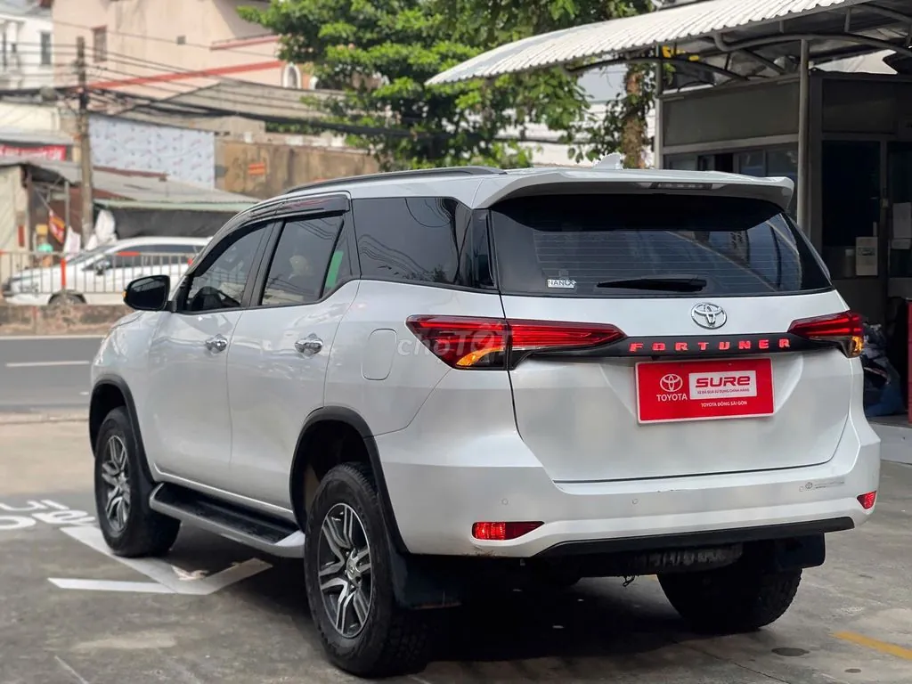 Toyota Fortuner 2022 photo 4