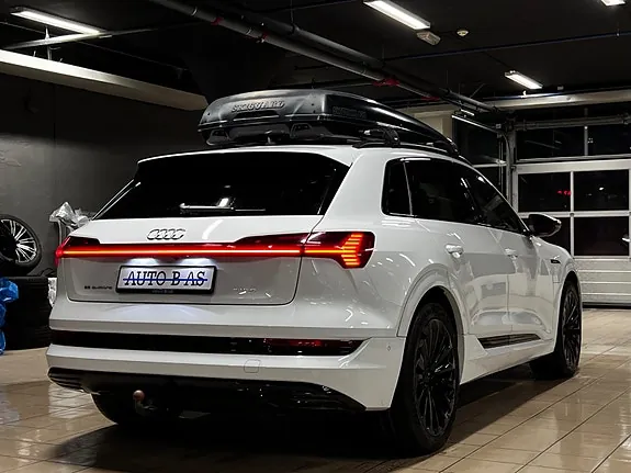 Audi E-Tron 2020 photo 5