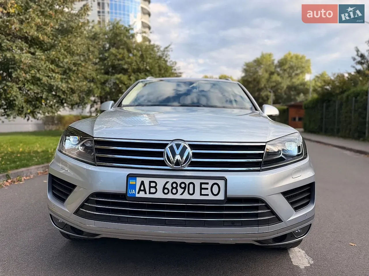 Volkswagen Touareg 2015 photo 3