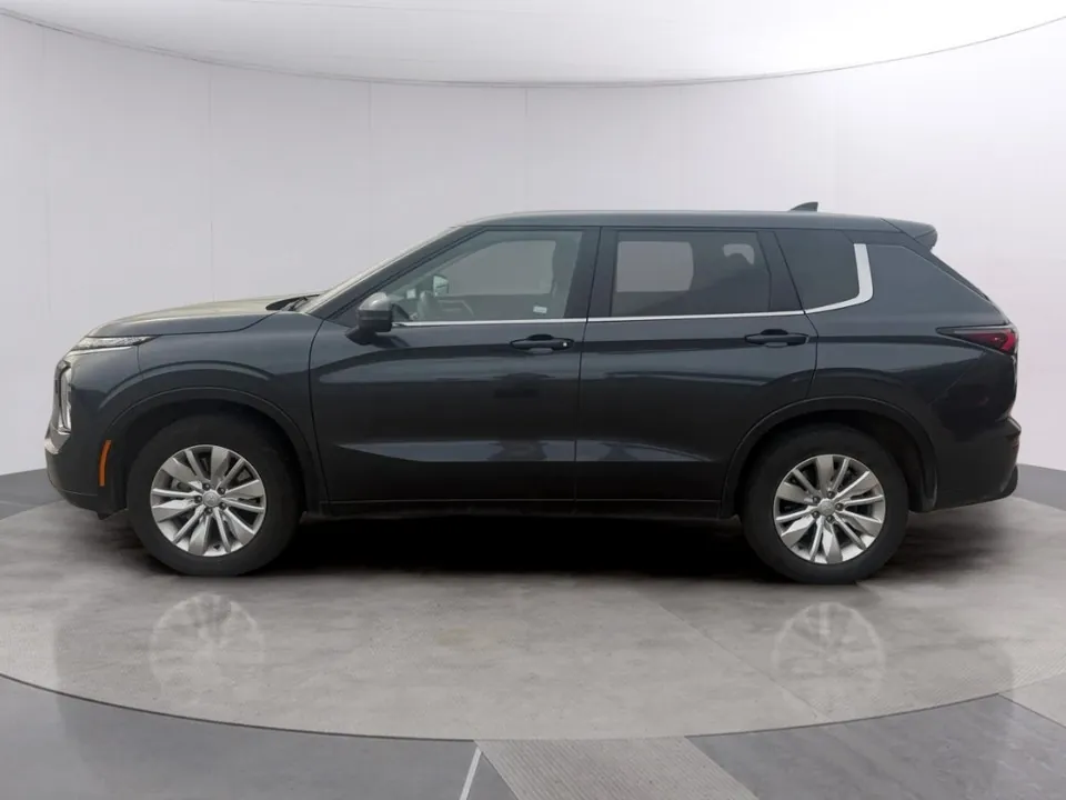 Mitsubishi Outlander 2025 photo 4