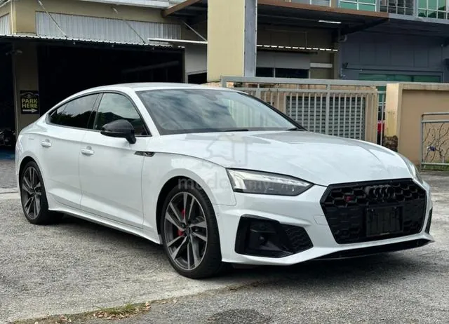 Audi S5