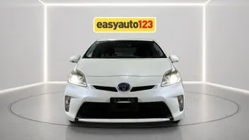 Toyota Prius 2015 photo 3