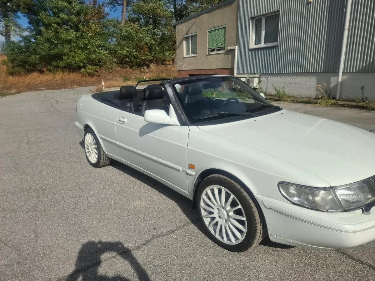 Saab 900 Se